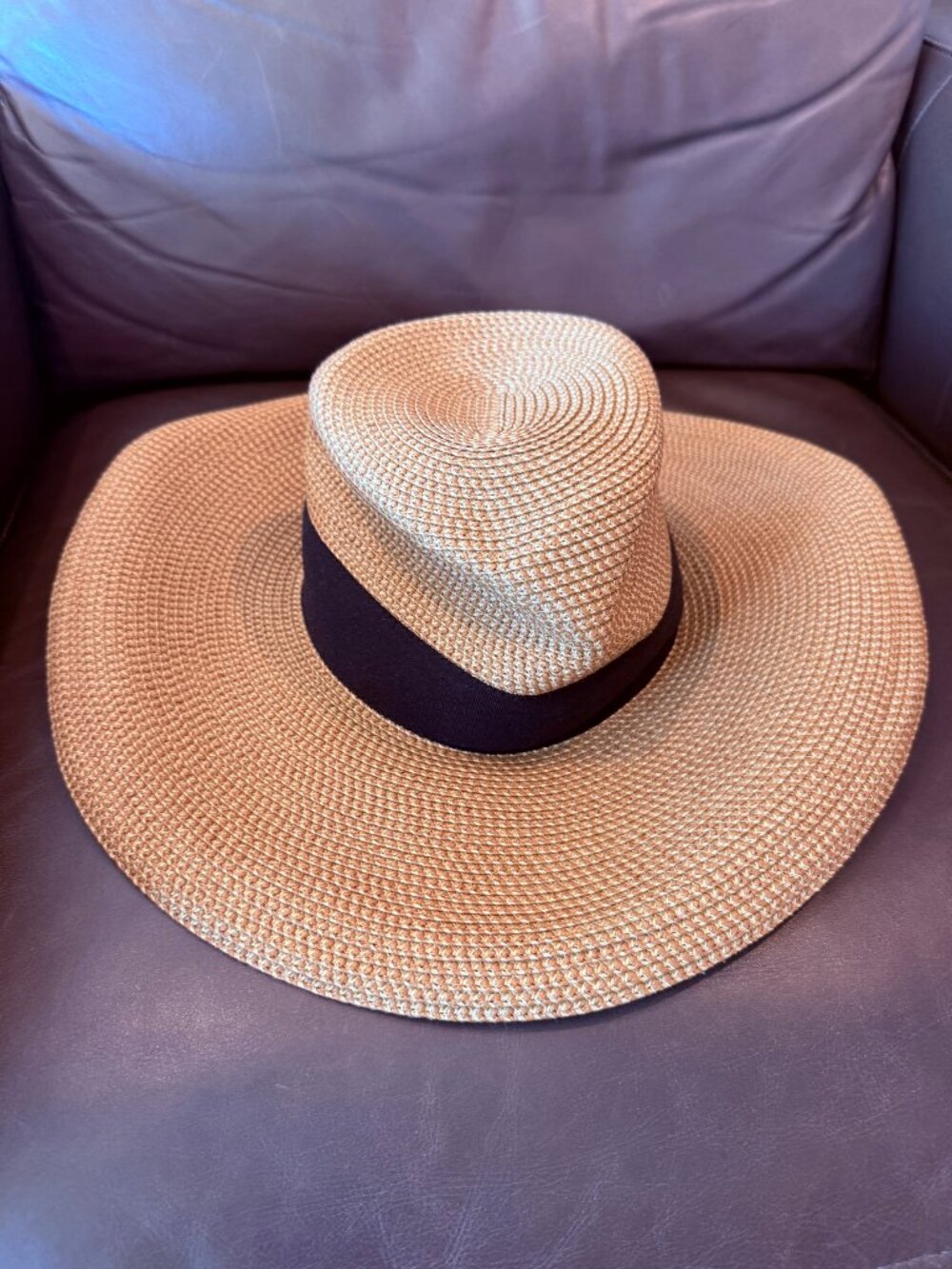 Eric Javits Squishee Straw Fedora Hat Natural Tan Black Band UPF 50+ NWT